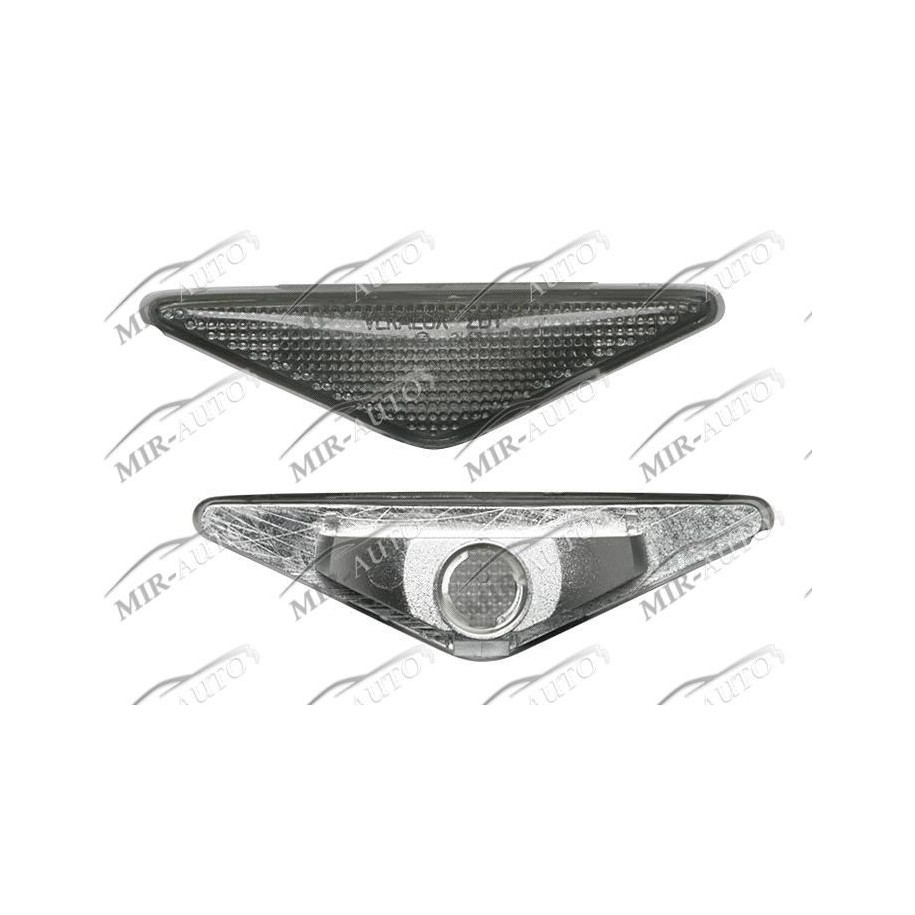 Указатель поворота боковой