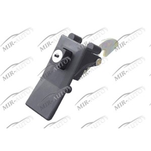 Bonnet Lock With Cylinder