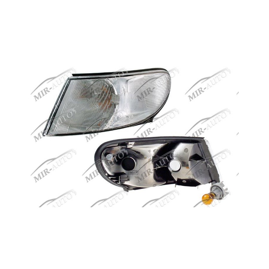 Указатель поворота передний