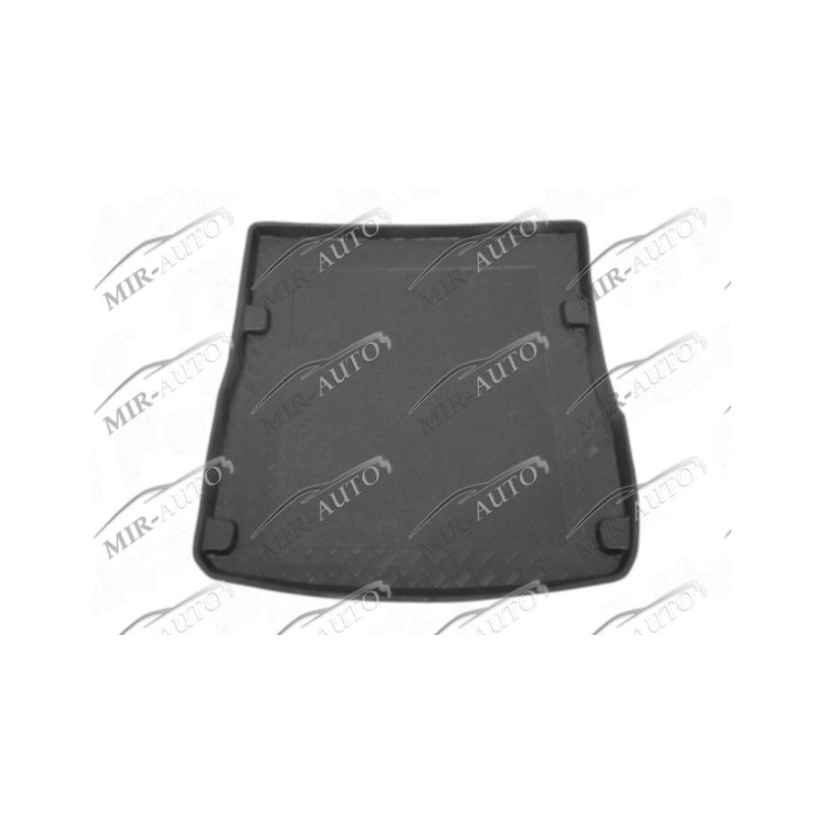 Вкладыш багажника