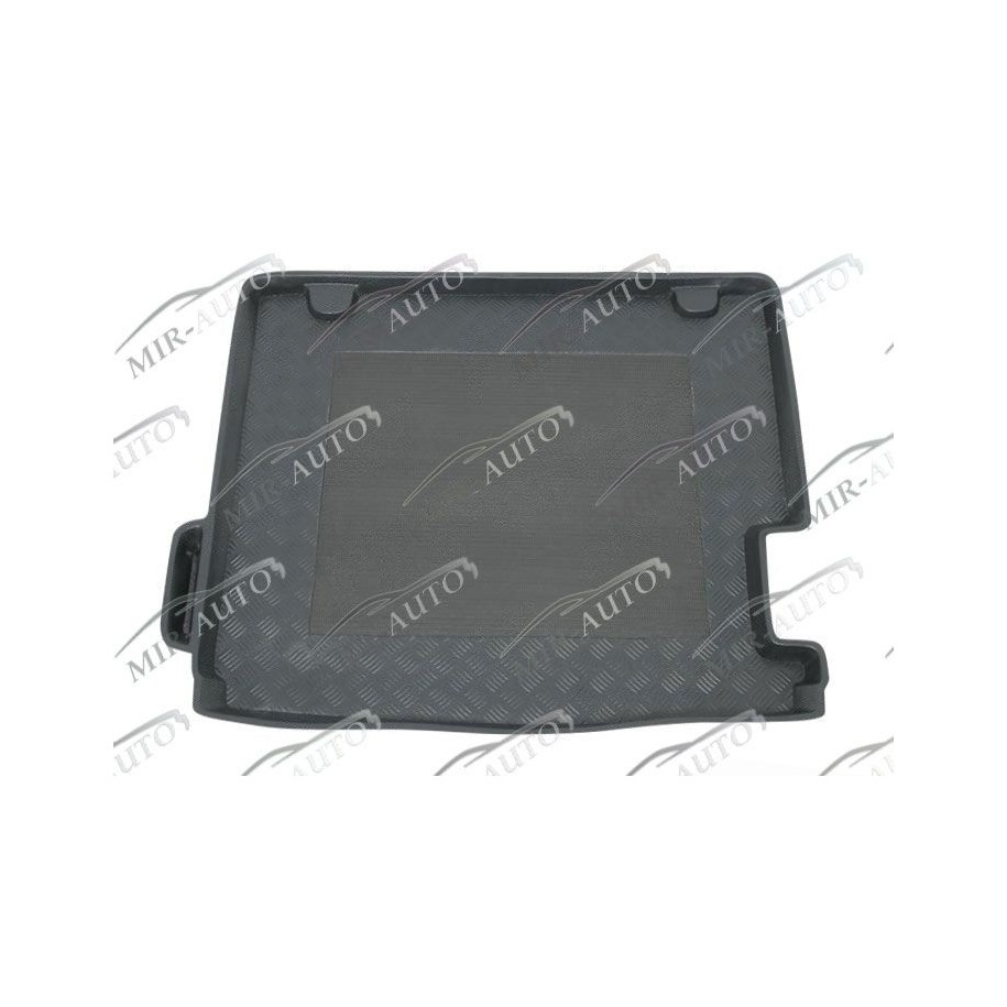Вкладыш багажника