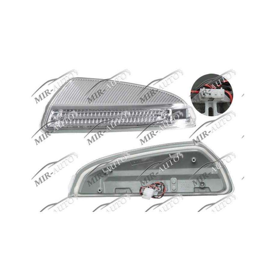 Указатель поворота боковой