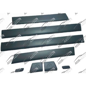 The lower door moldings set of 4 pieces