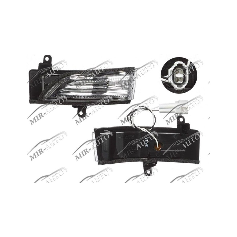 Боковой указатель поворота в зеркале