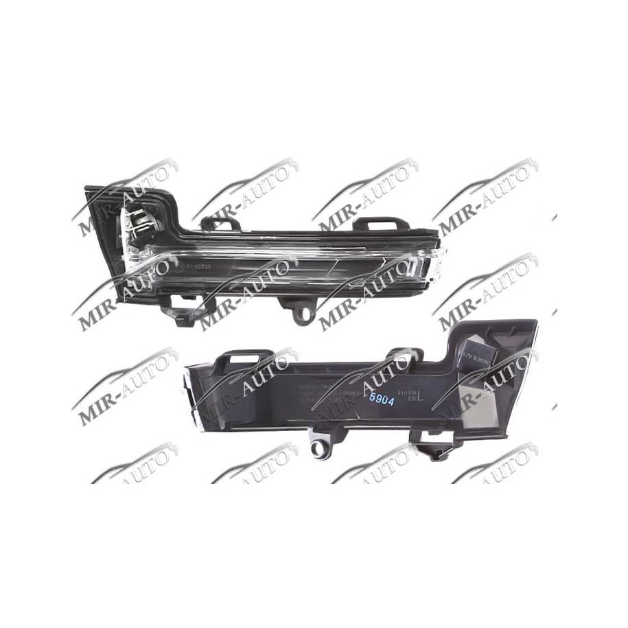 Side indicator in mirror