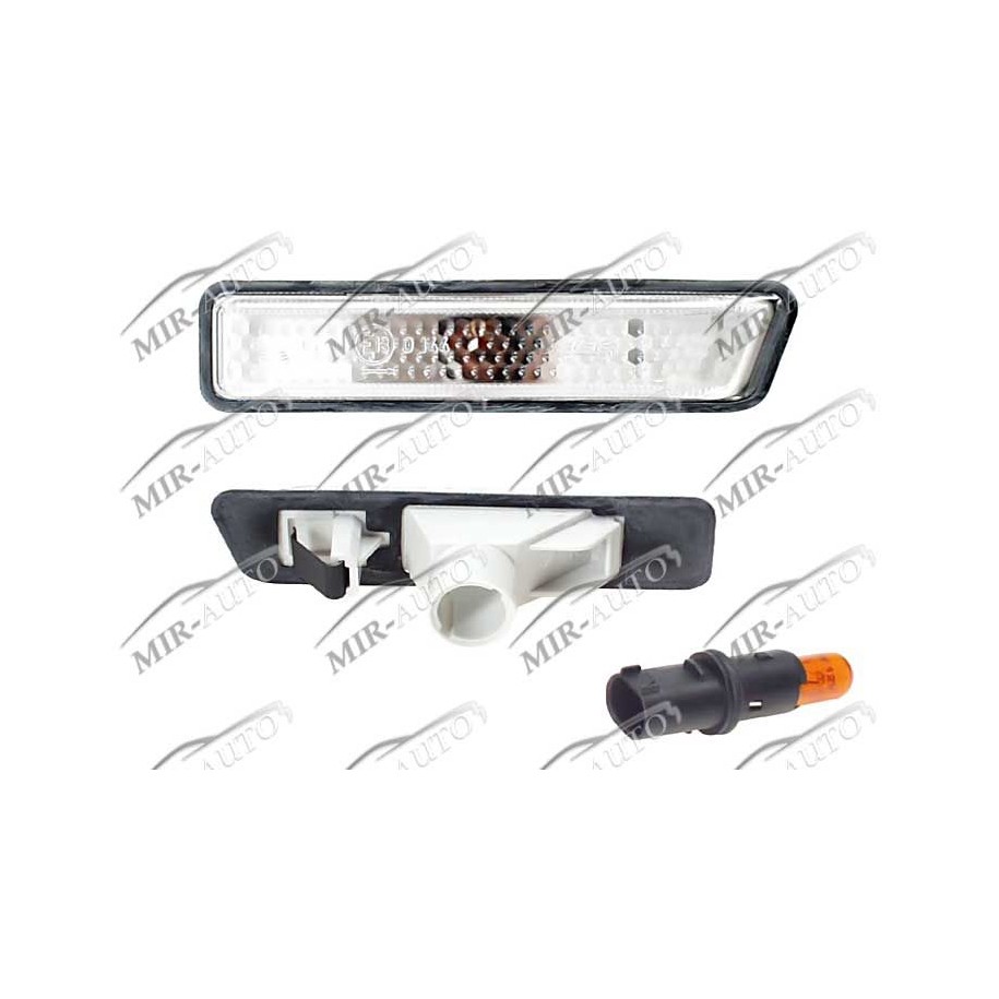 Указатель поворота боковой