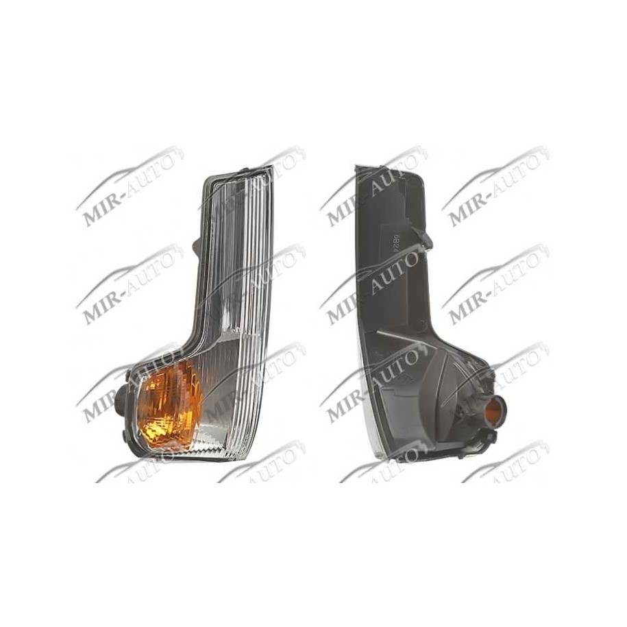 Боковой указатель поворота в зеркале