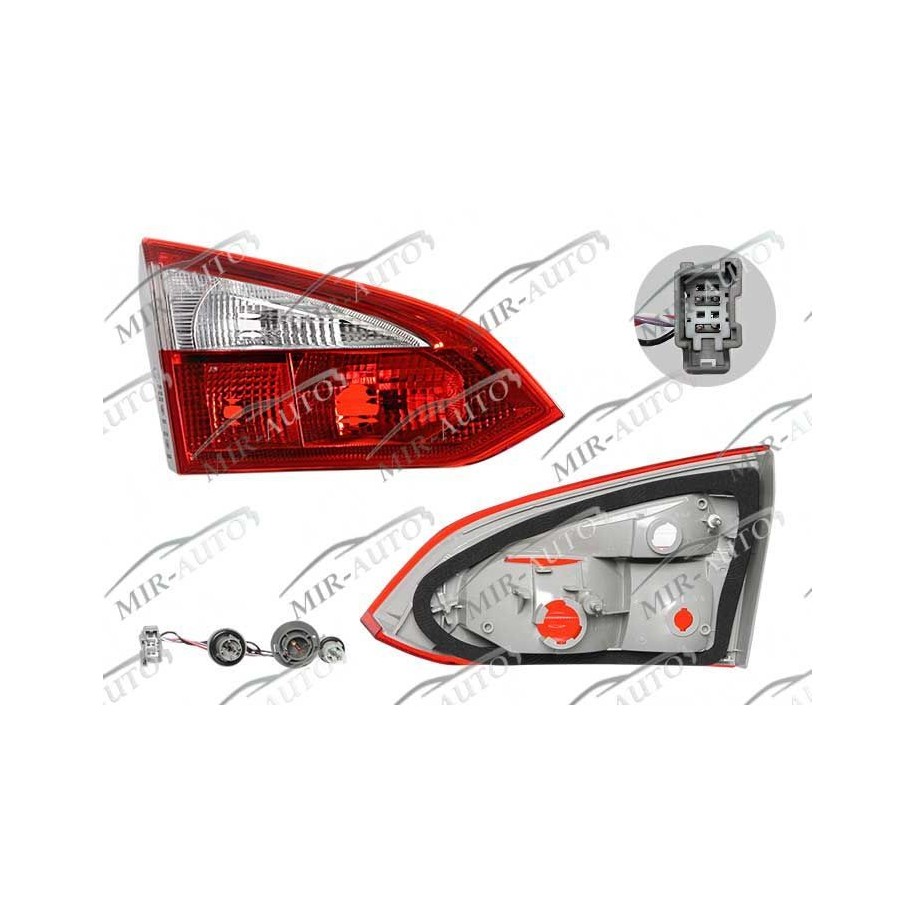 Tail light