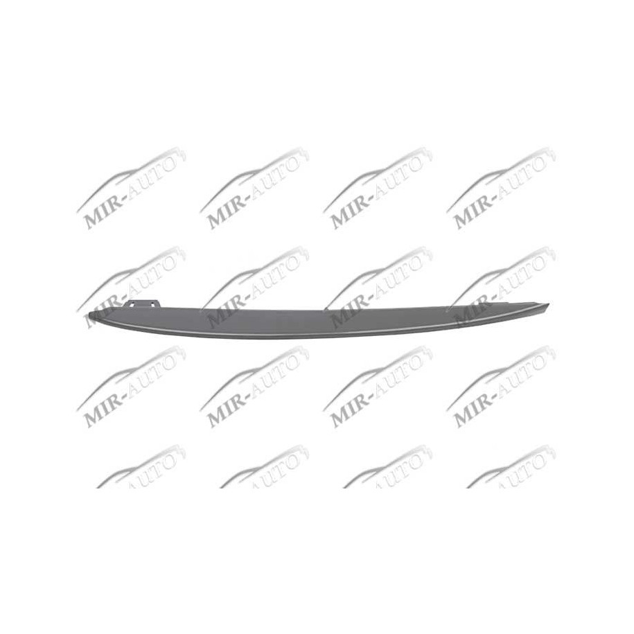 Bumper grill moulding