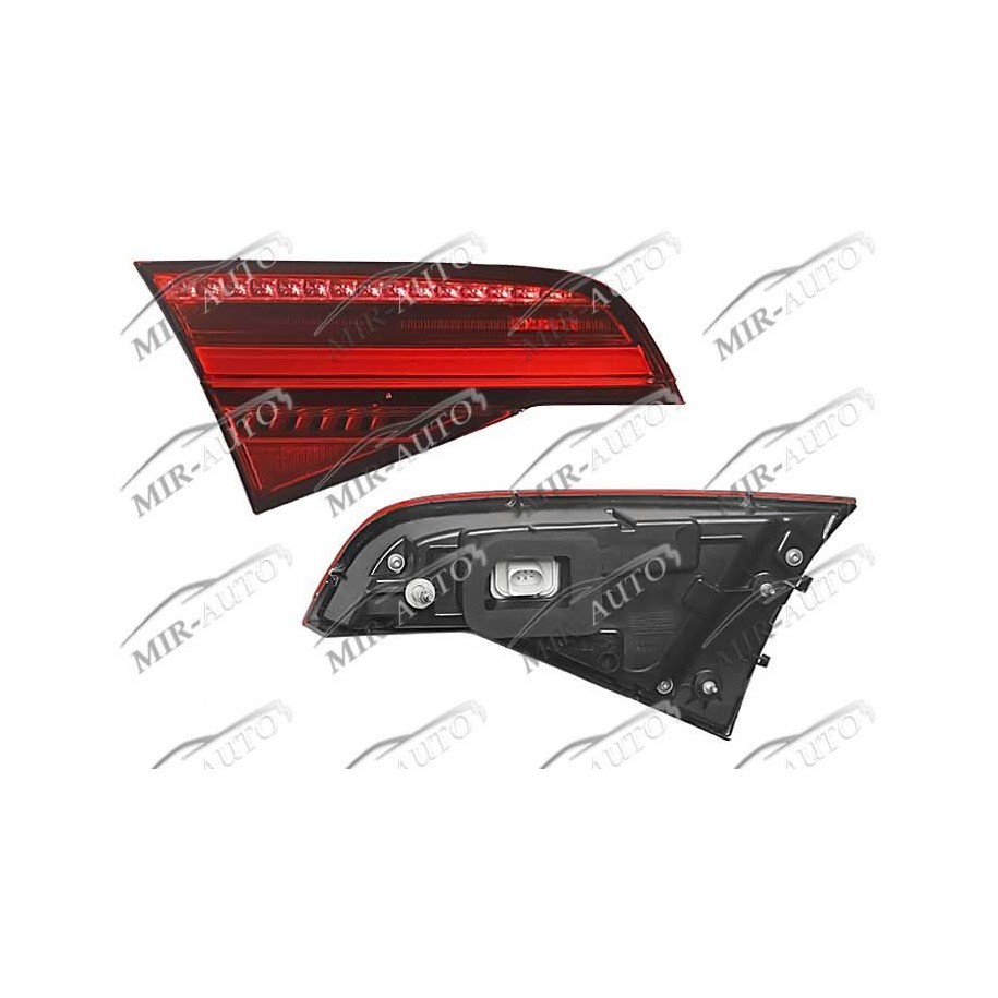Tail light