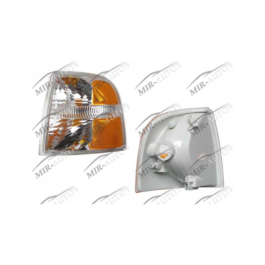 Front indicator with parking lamp