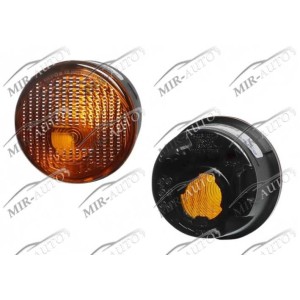 Front indicator with parking lamp