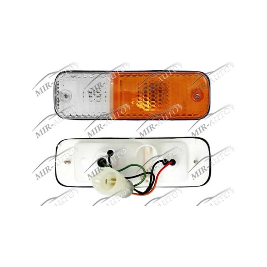 Front indicator with parking lamp