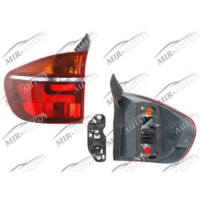 Tail light