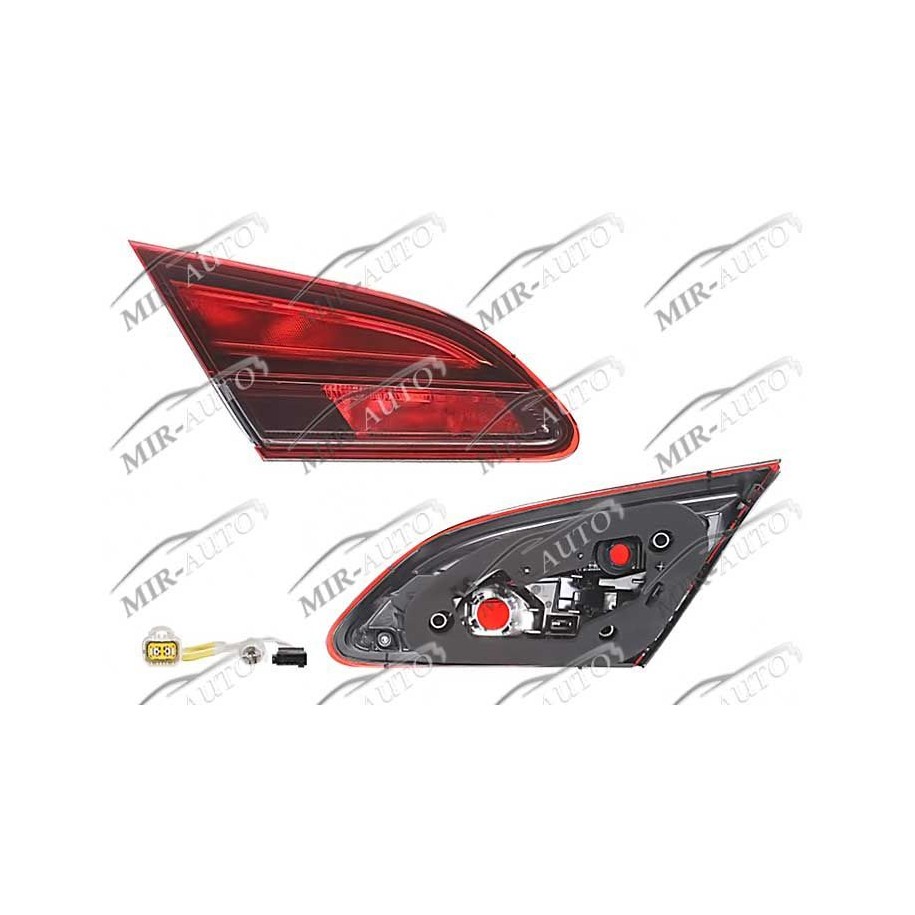 Tail light
