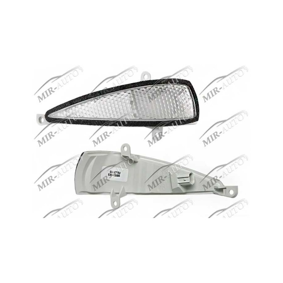 Posūkio žibintas veidrodyje