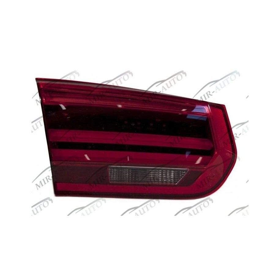 Tail light