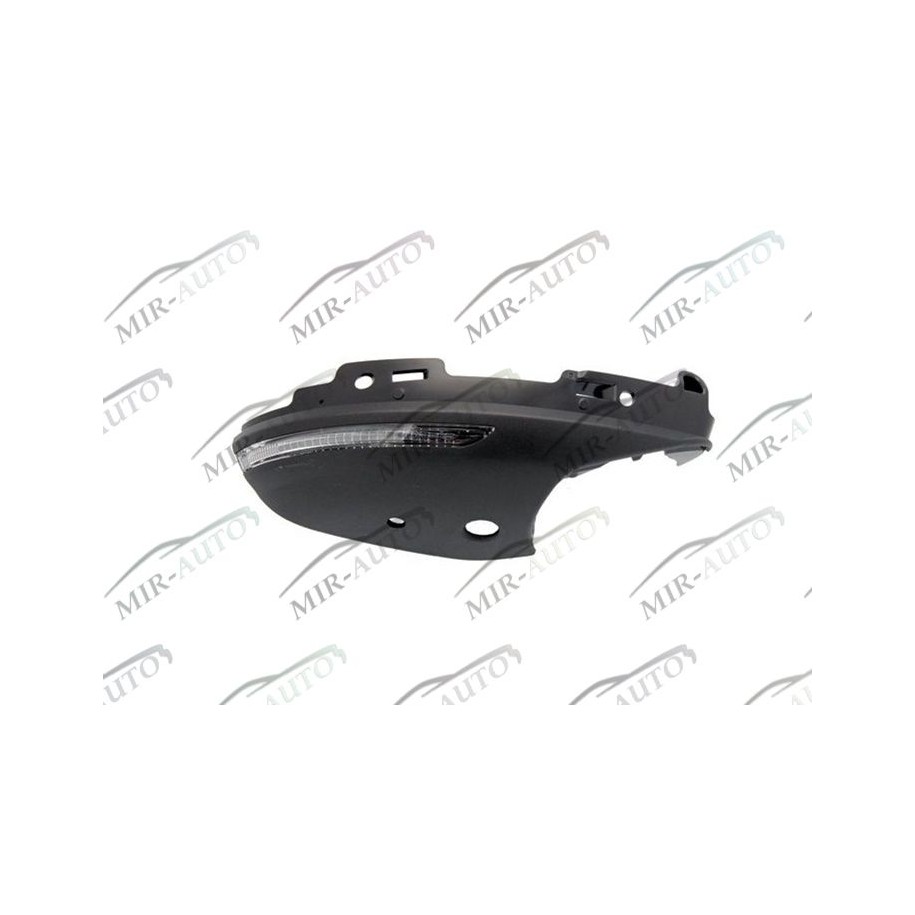 Posūkio žibintas veidrodyje