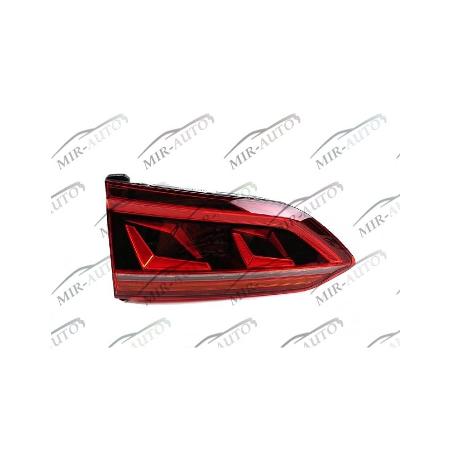 Tail light