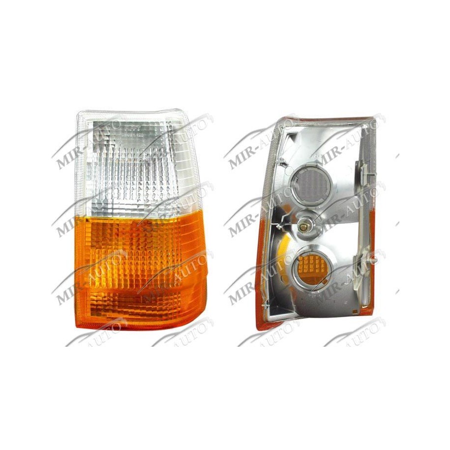 Front indicator with parking lamp