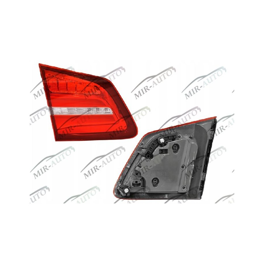 Tail light