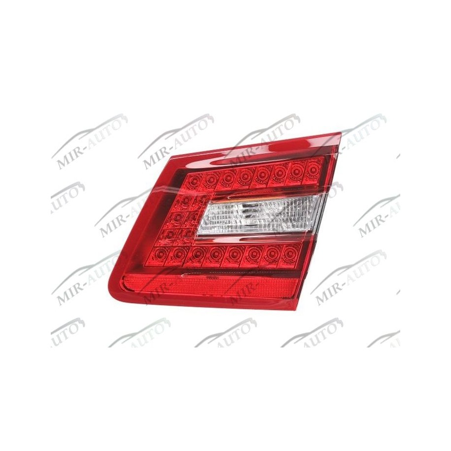 Tail light