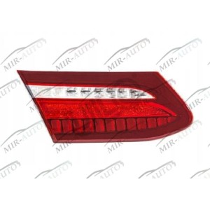 Tail light