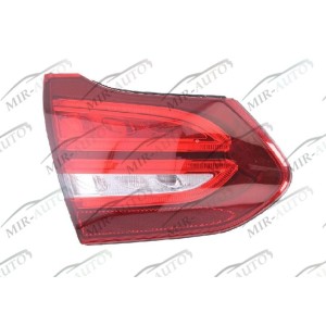 Tail light
