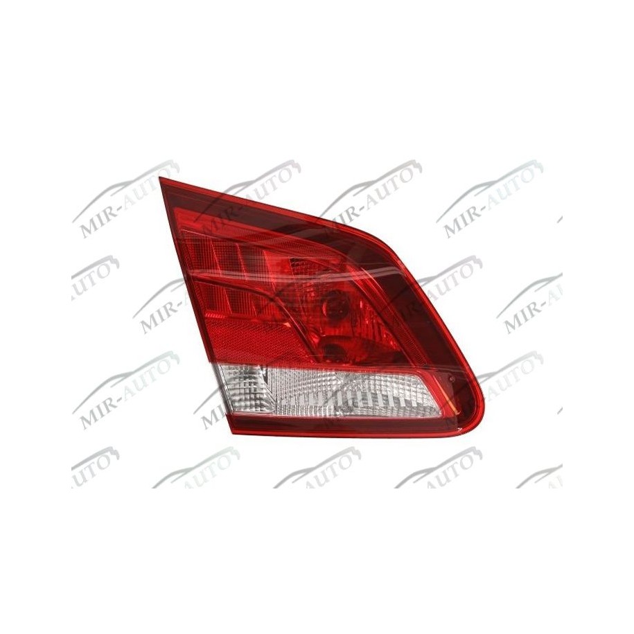 Tail light
