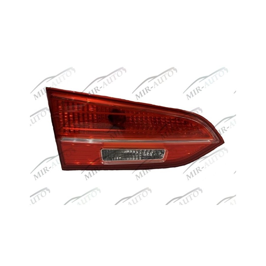Tail light