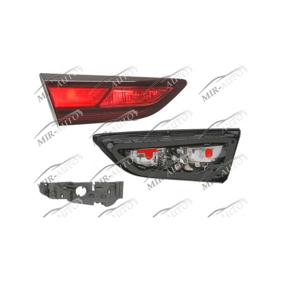 Tail light