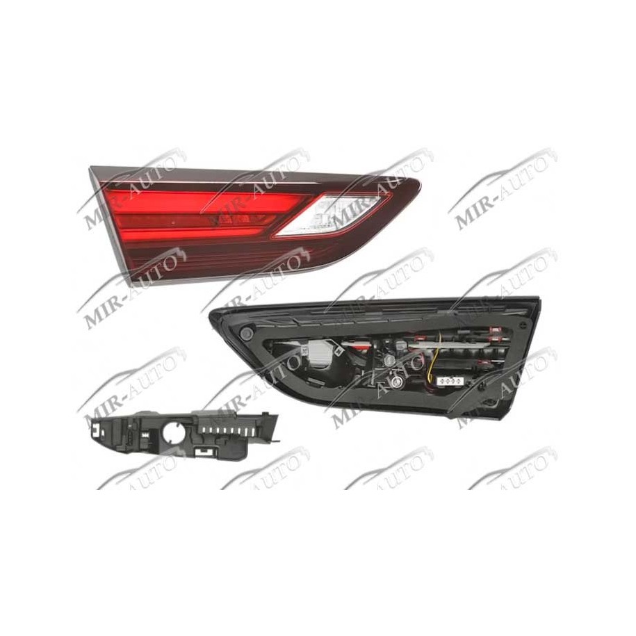 Tail light