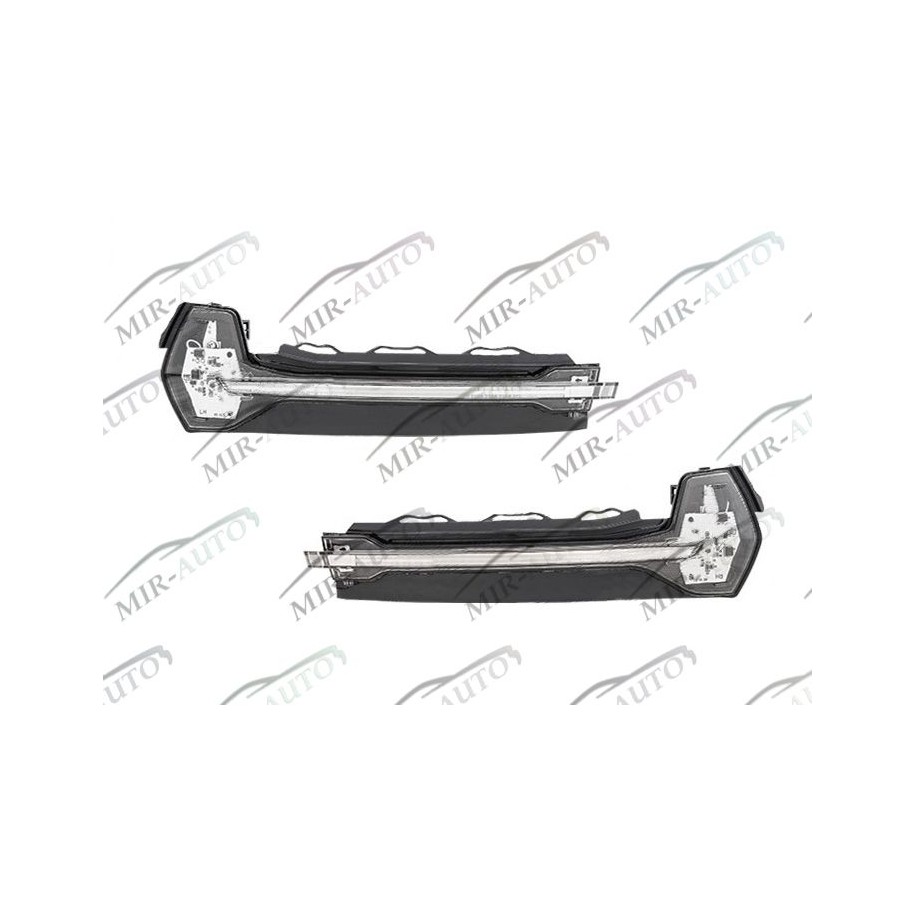 Боковой указатель поворота в зеркале