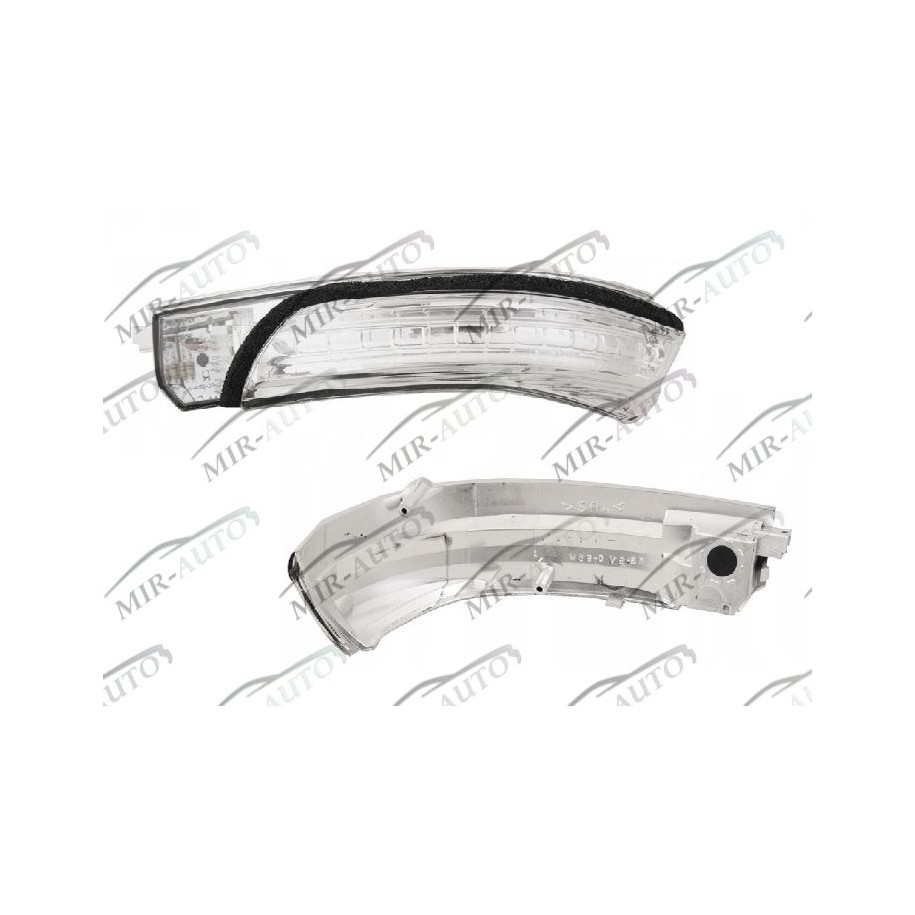 Posūkio žibintas veidrodyje