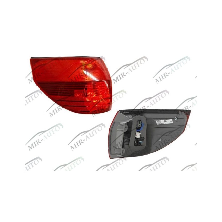 Tail light