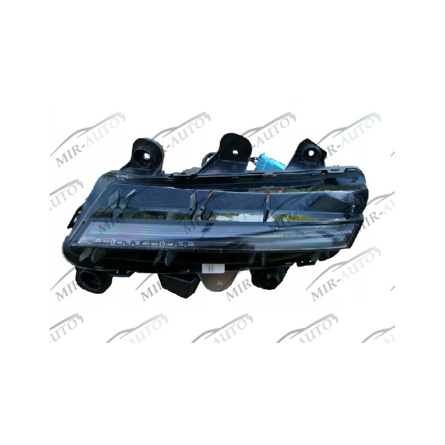 Front indicator with daytime running light