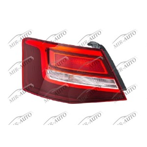 Tail light