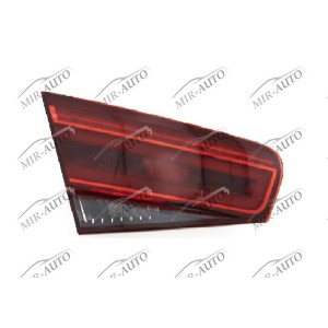 Tail light