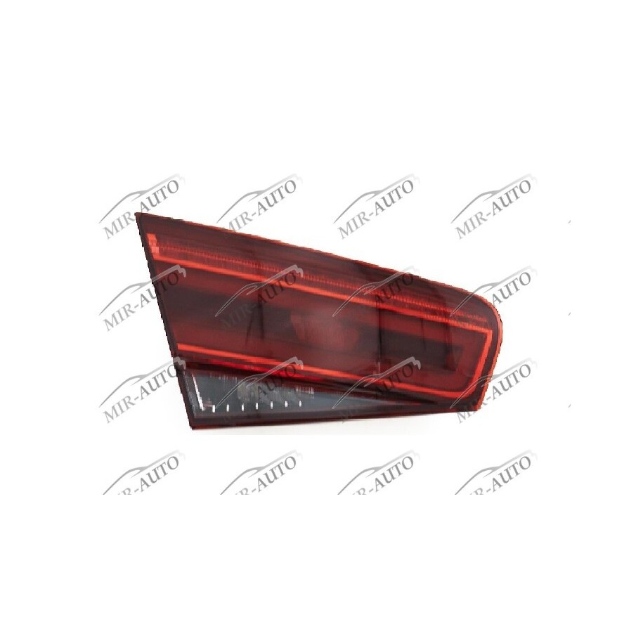 Tail light