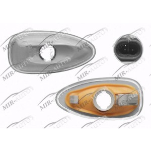 Указатель поворота боковой