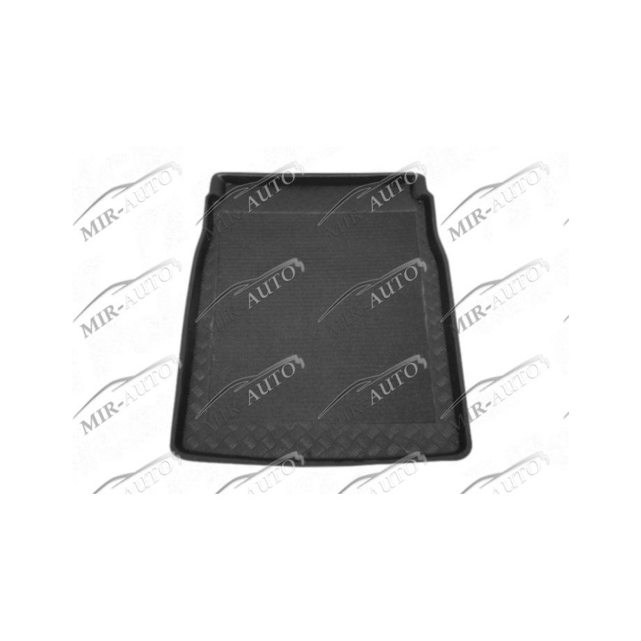 Вкладыш багажника