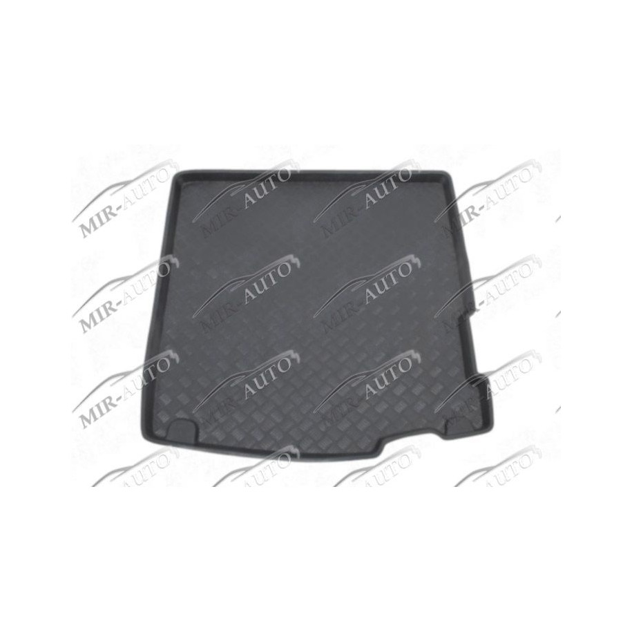 Вкладыш багажника
